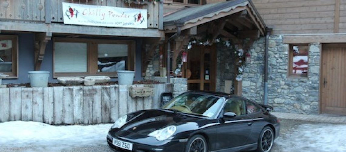 Porsche 911 Carrera 4 or Turbo - the perfect snow car - Philip Raby  Specialist Cars