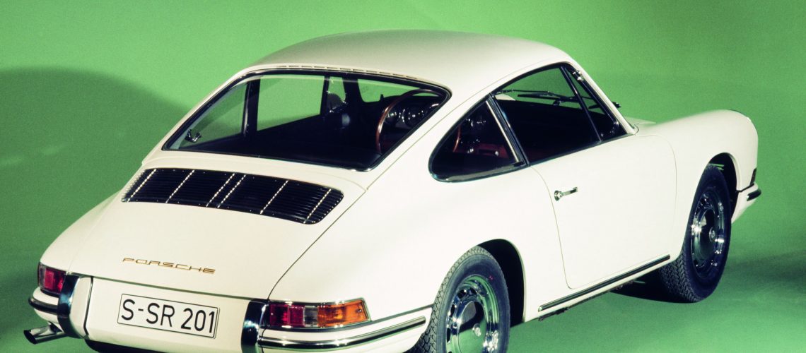 Driving an early Porsche 911 - Philip Raby Specialist Cars